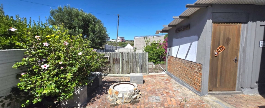 4 Bedroom Property for Sale in Kleinbaai Western Cape